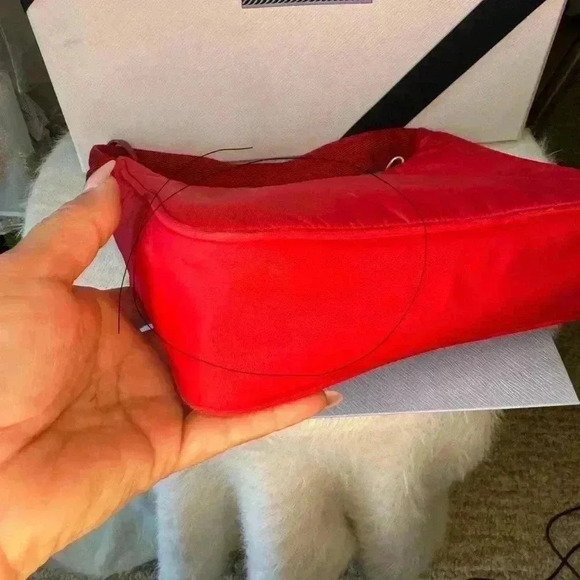 Prada Re-Edition 2000 Tessutto Mini Red Hobo Bag. - Picture 8 of 15